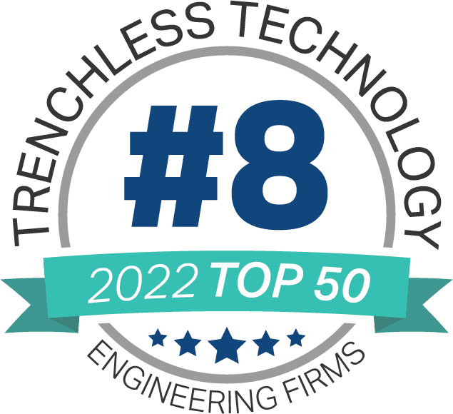 Graphique qui dit "Trenchless Technology #8 2022 Top 50 Engineering Firms" (Technologie sans tranchée #8 2022 Top 50 Engineering Firms)